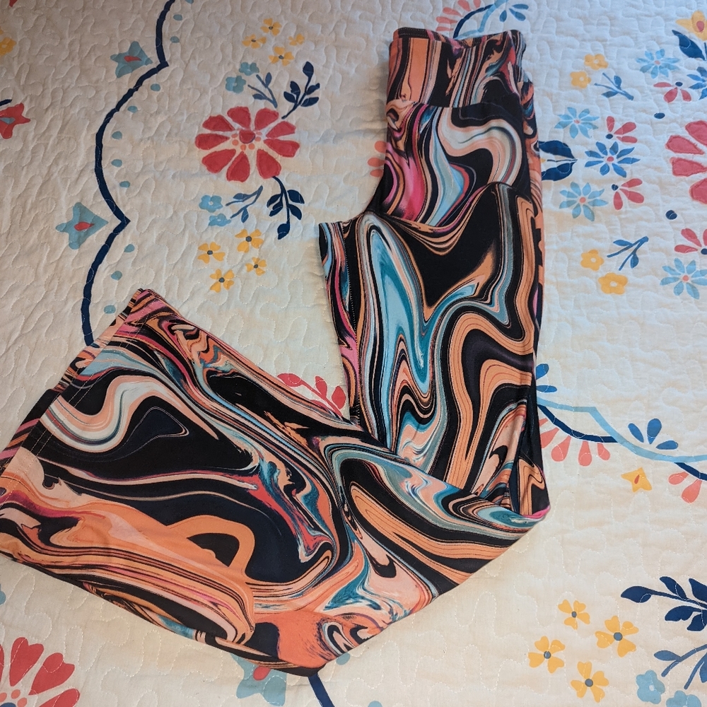 No Boundaries Marbled Retro Print Flare Stretch Pants